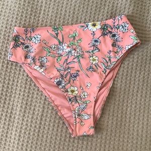 High waisted Forever 21 slim bikini bottoms